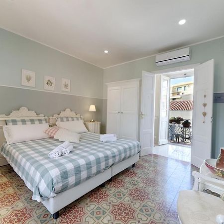 Casa Satta 1925 Otel Olbia Dış mekan fotoğraf