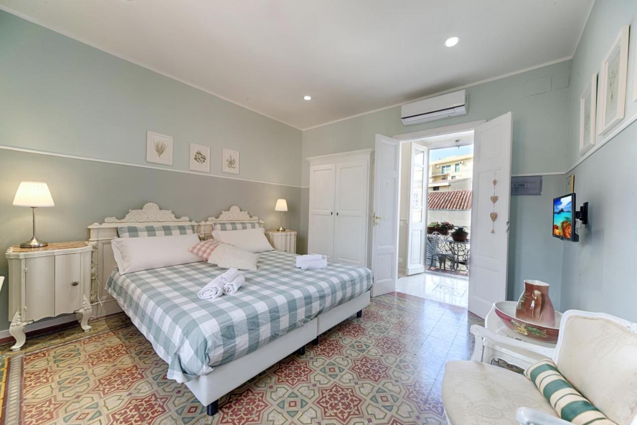 Casa Satta 1925 Otel Olbia Dış mekan fotoğraf